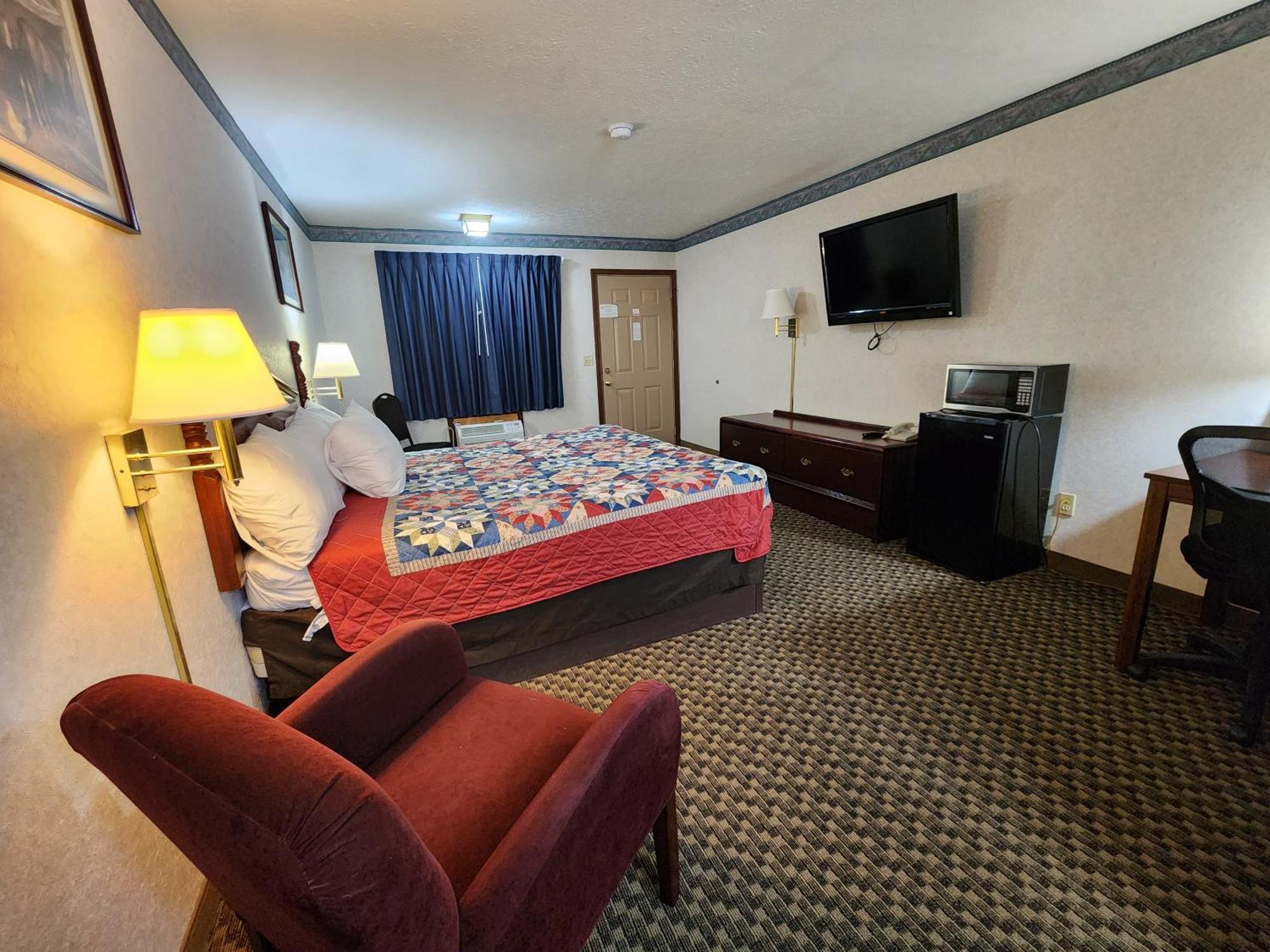 Americas Inn Bardstown Εξωτερικό φωτογραφία