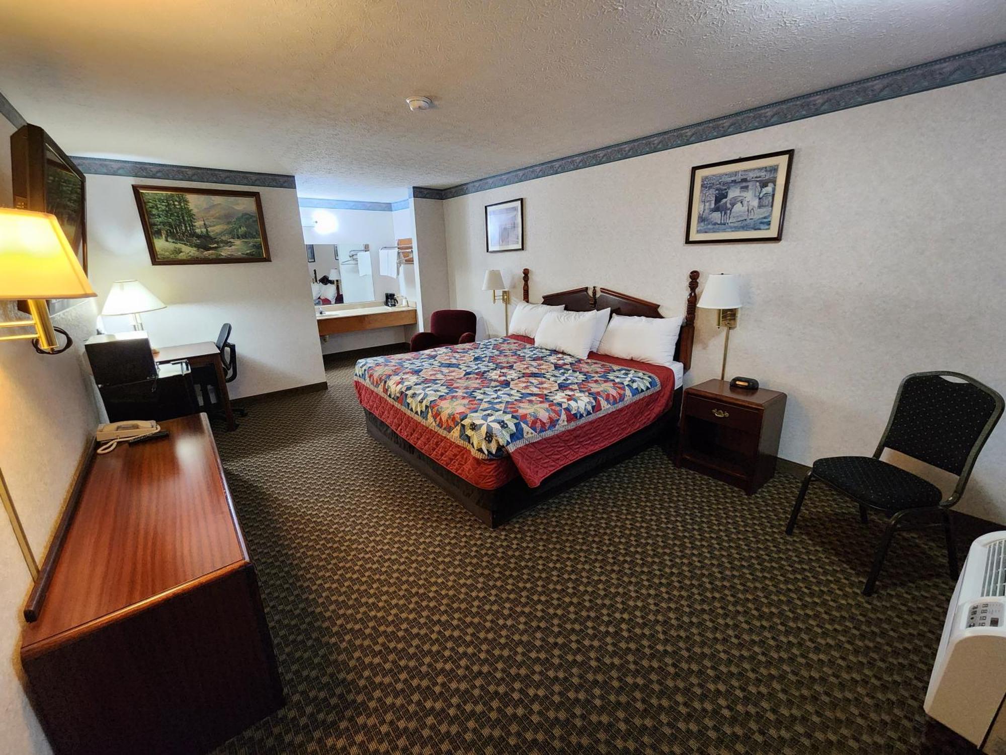 Americas Inn Bardstown Εξωτερικό φωτογραφία