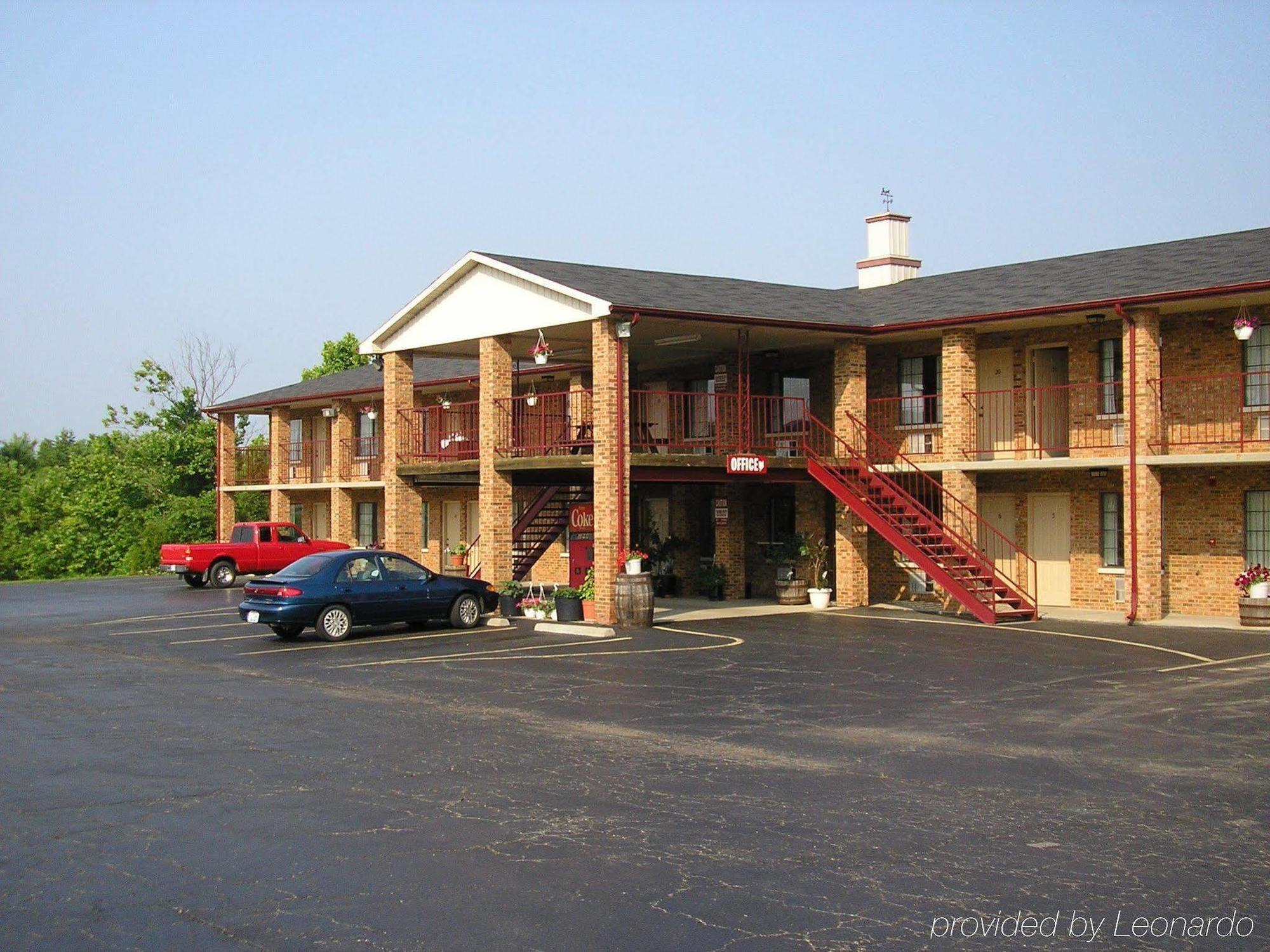 Americas Inn Bardstown Εξωτερικό φωτογραφία