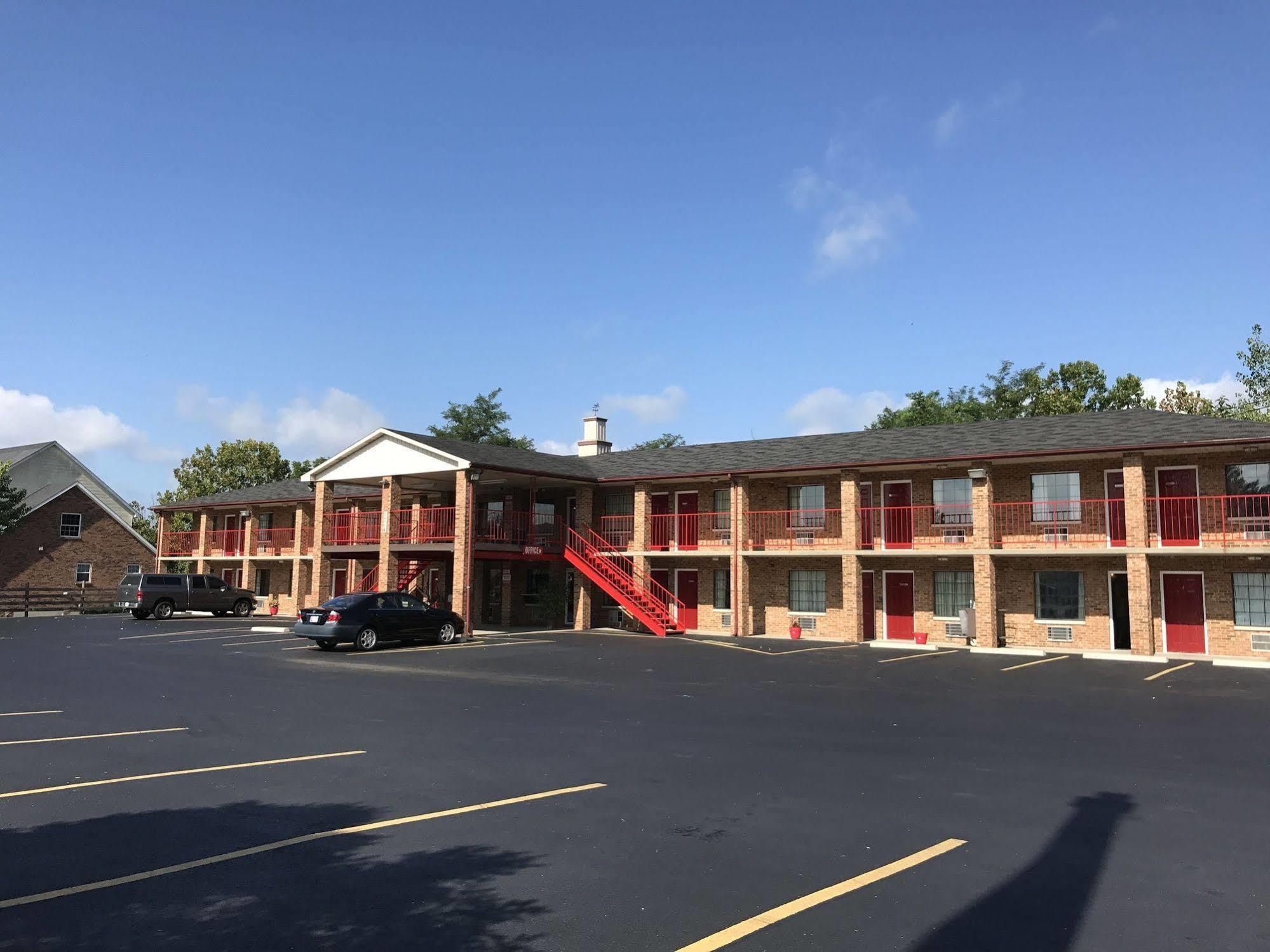 Americas Inn Bardstown Εξωτερικό φωτογραφία